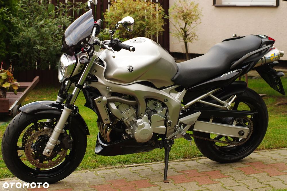 Yamaha FZ6 - 28
