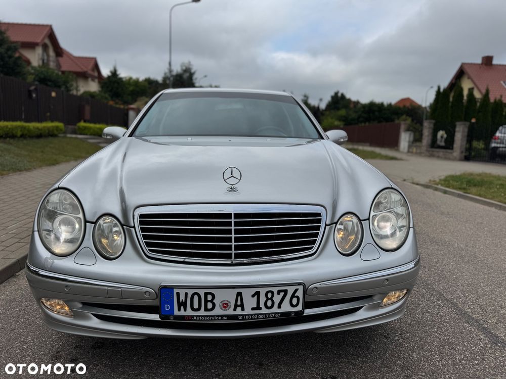 Mercedes-Benz Klasa E 200 Kompressor Automatik Avantgarde Sport Edition - 9