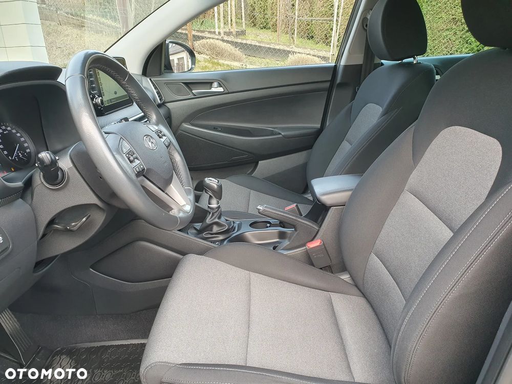 Hyundai Tucson 1.6 GDi 2WD Pure - 19