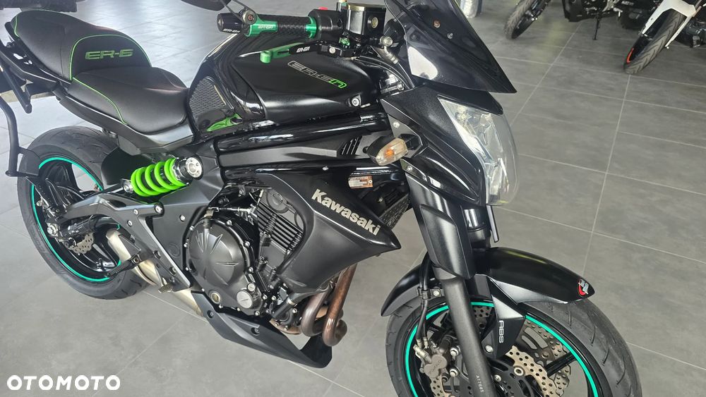Kawasaki ER - 32