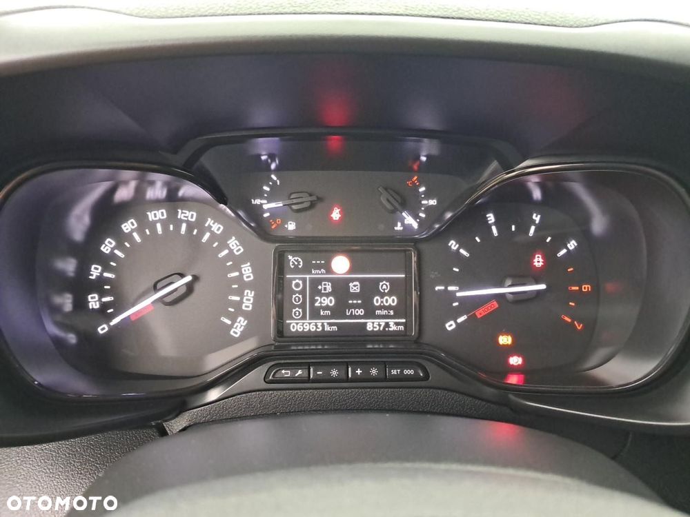 Toyota Proace City Verso 1.5 D-4D Business - 8