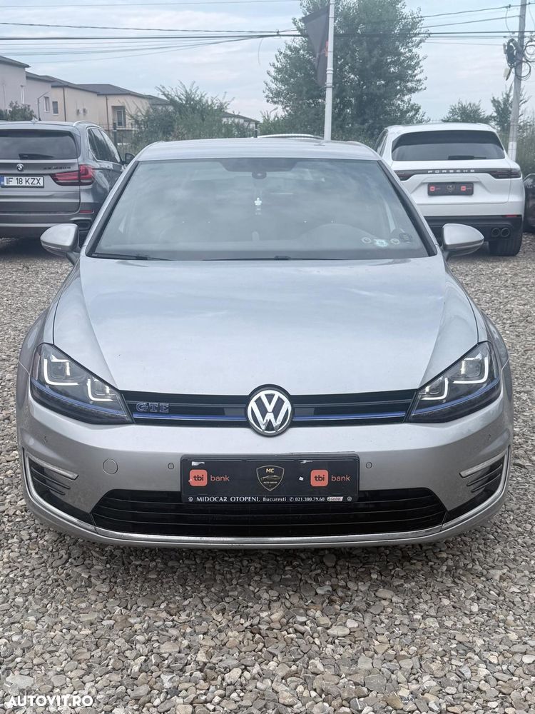 Volkswagen Golf Standard - 2