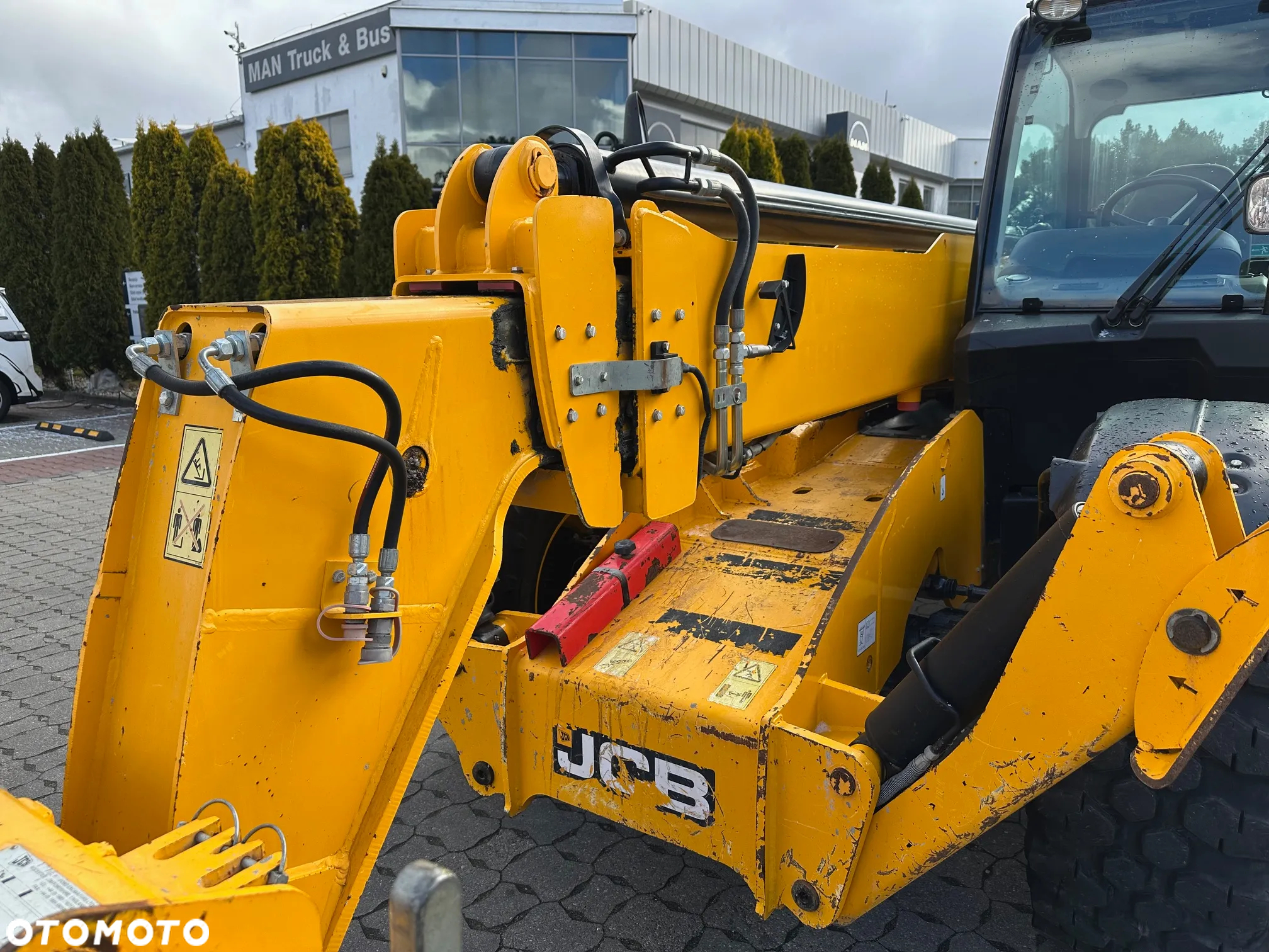 JCB 540-140 Hi Viz - 13