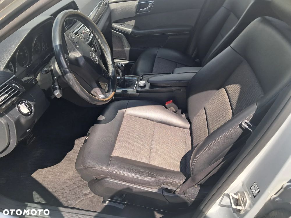 Mercedes-Benz Klasa E 220 CDI Avantgarde - 12