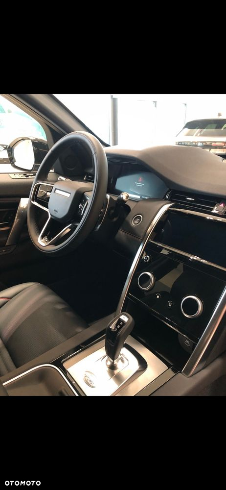 Land Rover Discovery Sport - 16