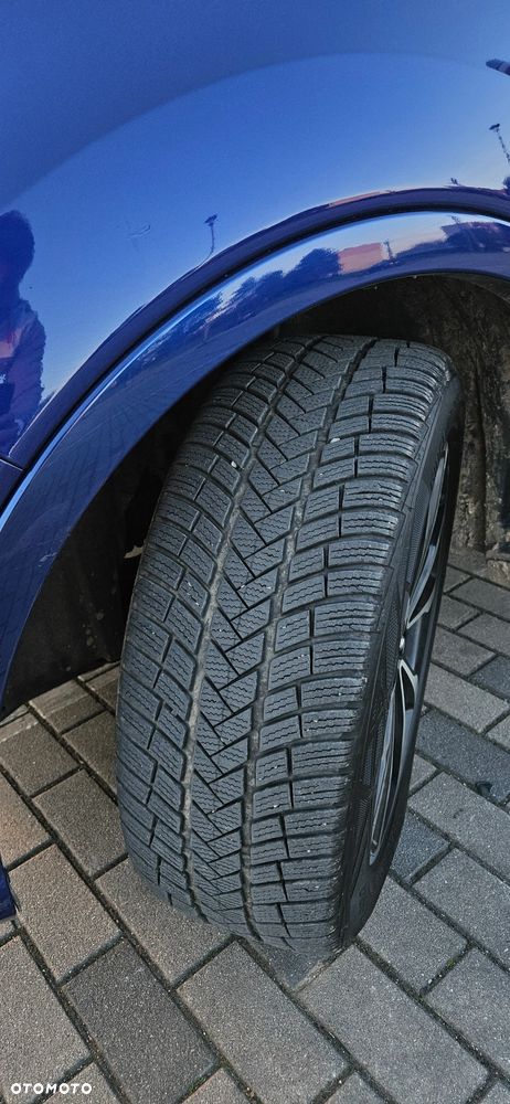 Ford Kuga 2.0 TDCi 4x4 ST-Line - 27