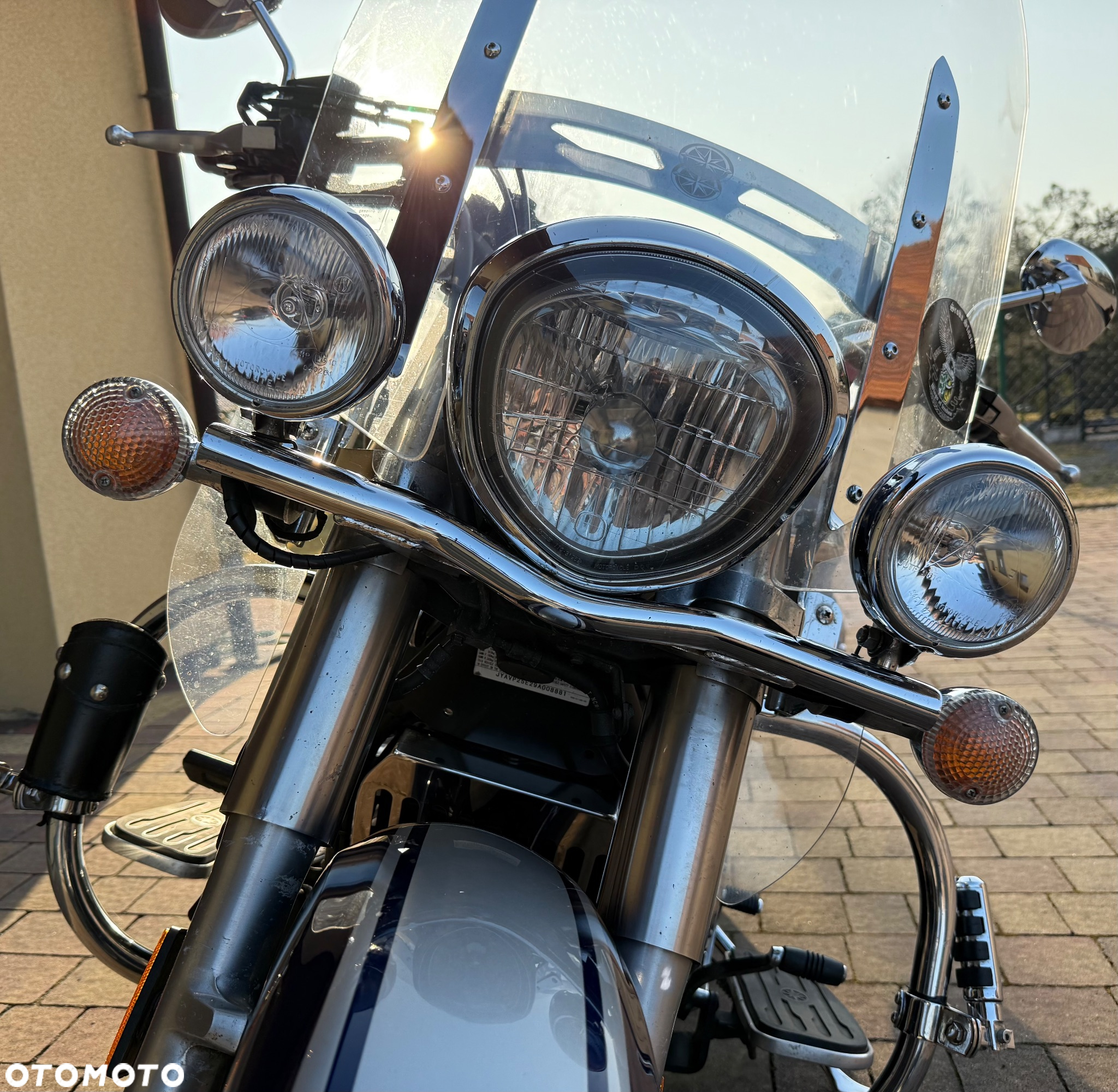 Yamaha XVS - 9