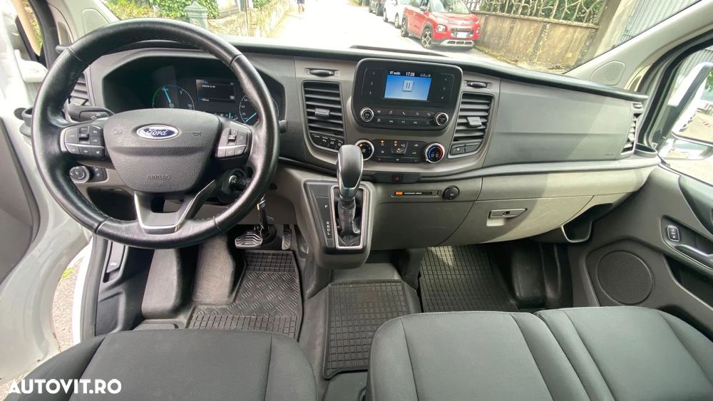 Ford Transit Custom - 21