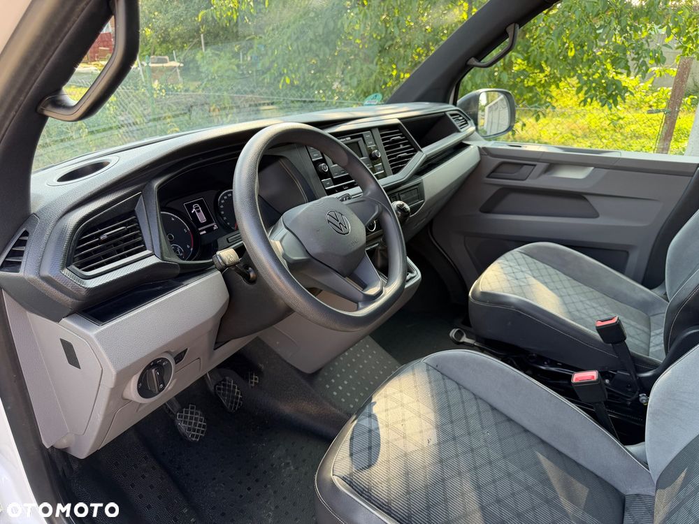 Volkswagen Transporter - 12