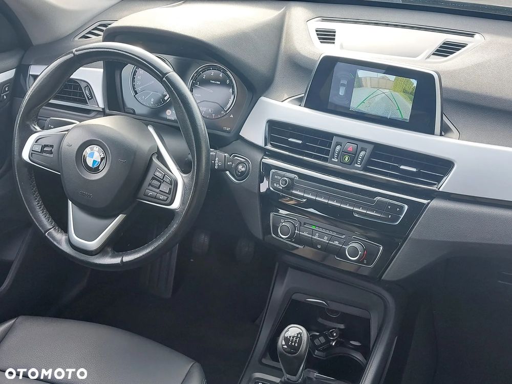 BMW X1 sDrive18i Advantage - 31