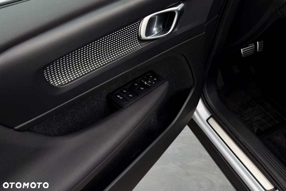 Volvo XC 40 T5 Recharge DKG RDesign - 17
