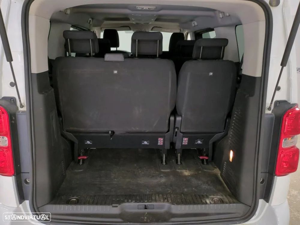 Peugeot Traveller 1.5 BlueHDi L2H1 Business Standard - 10