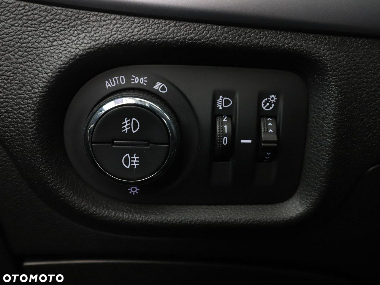 Opel Astra 1.6 D (CDTI) Start/Stop Edition - 29