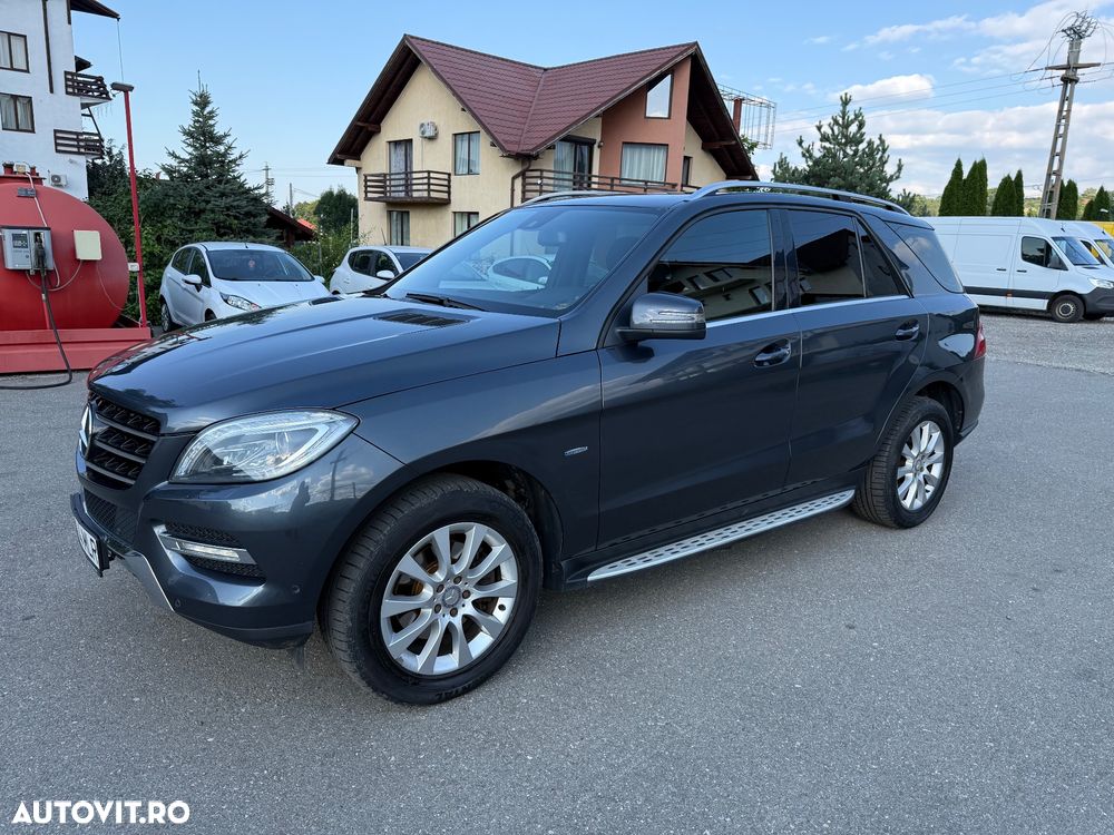 Mercedes-Benz ML 350 BlueTEC 4MATIC Aut - 2