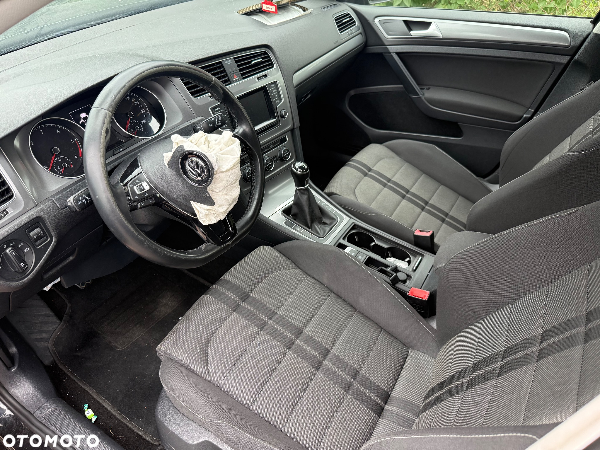 Volkswagen Golf VII 1.6 TDI BMT Trendline - 6