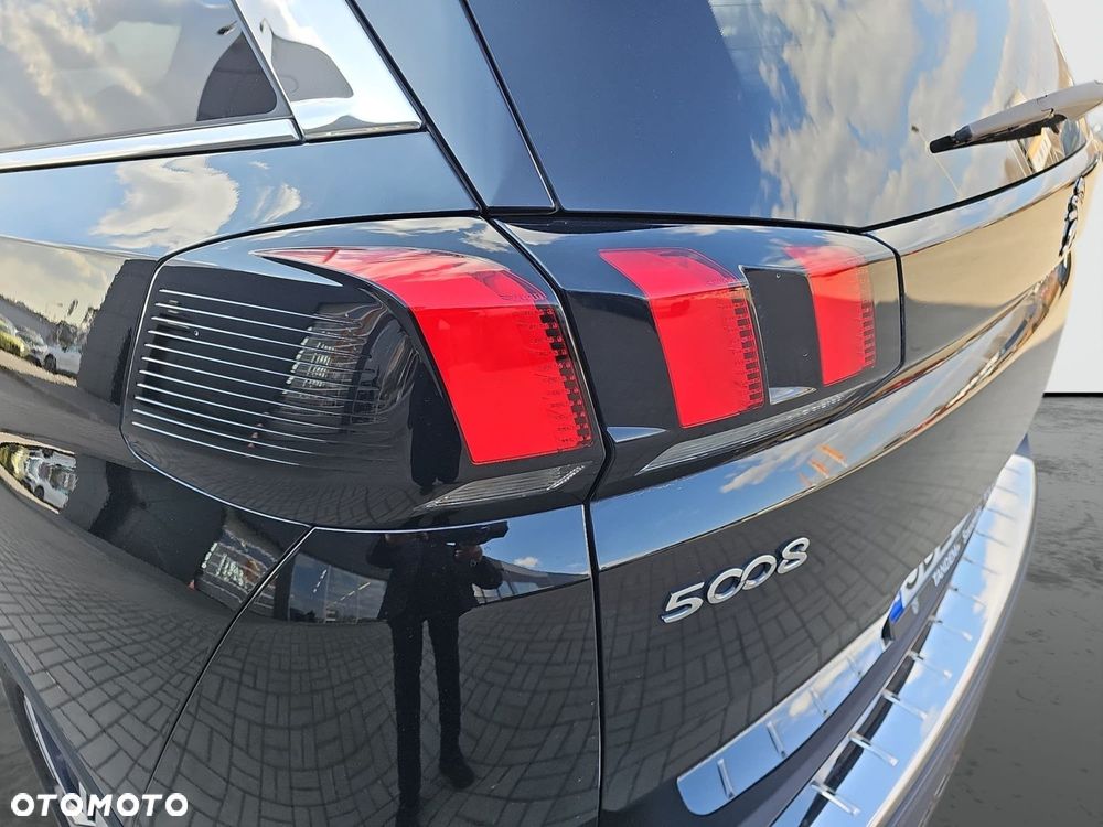 Peugeot 5008 1.6 PureTech GT Line S&S EAT8 - 11