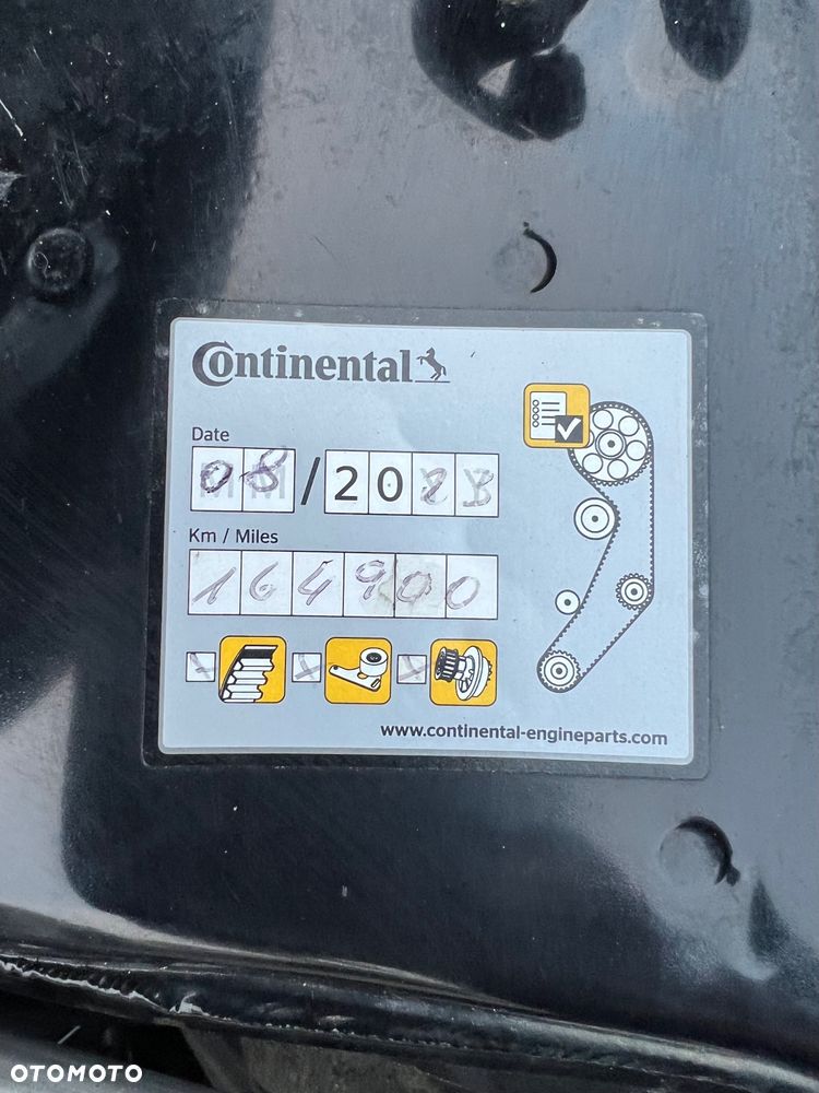 Audi A4 Avant 2.0 TDI S tronic - 33