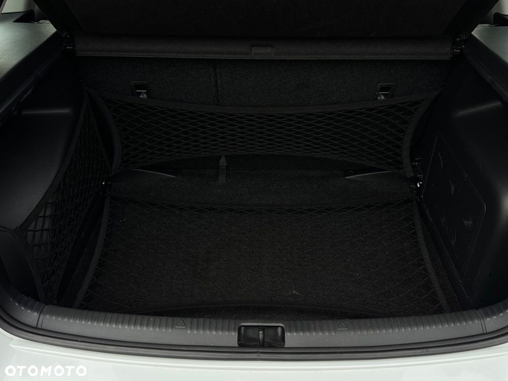 Skoda RAPID 1.0 TSI Ambition - 13