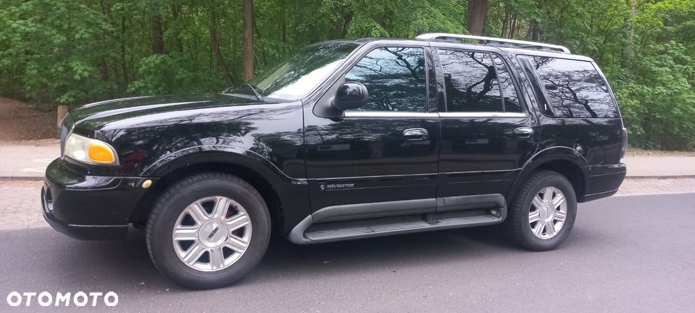 Lincoln Navigator - 31