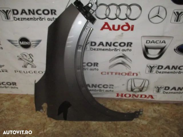 ARIPA DREAPTA FATA RENAULT CAPTUR . - 1