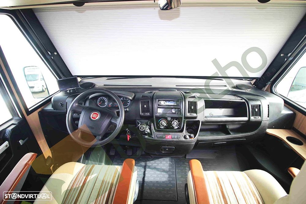 Pilote Aventura G740 U12 - 7