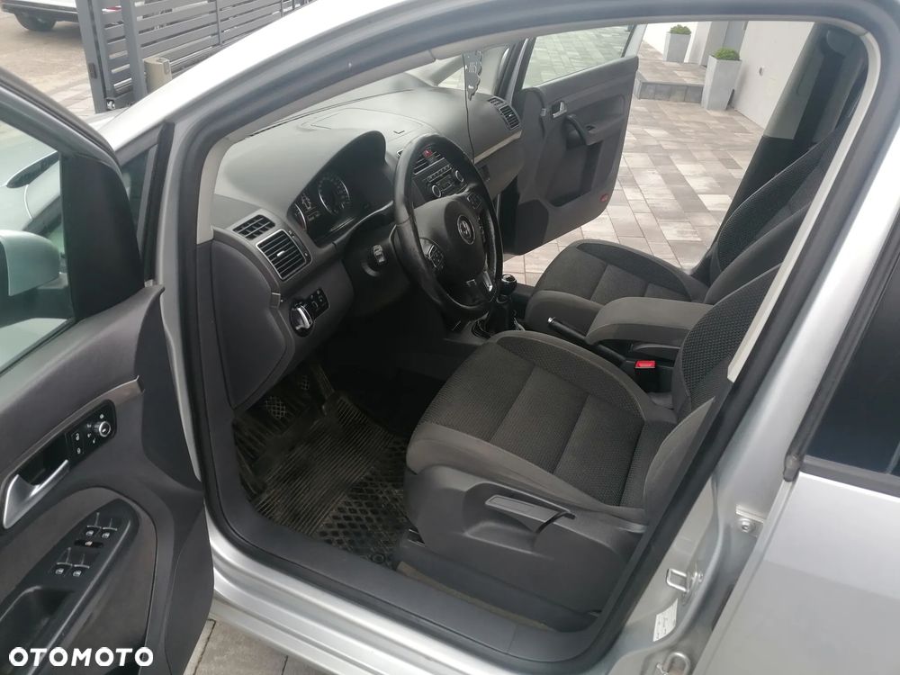 Volkswagen Touran 1.6 TDI DPF BlueMotion Technology Life - 12