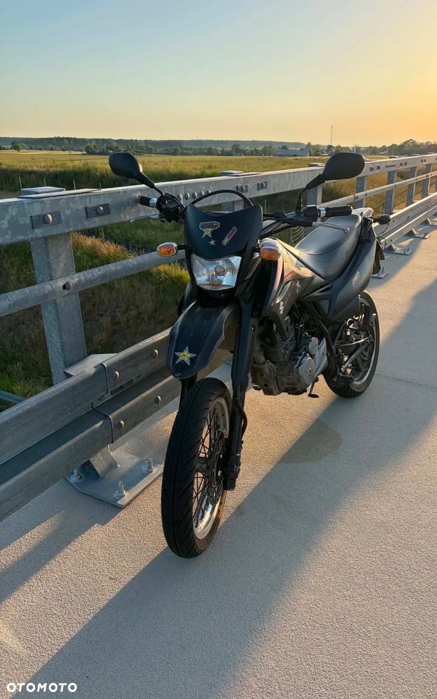 Suzuki DR - 5