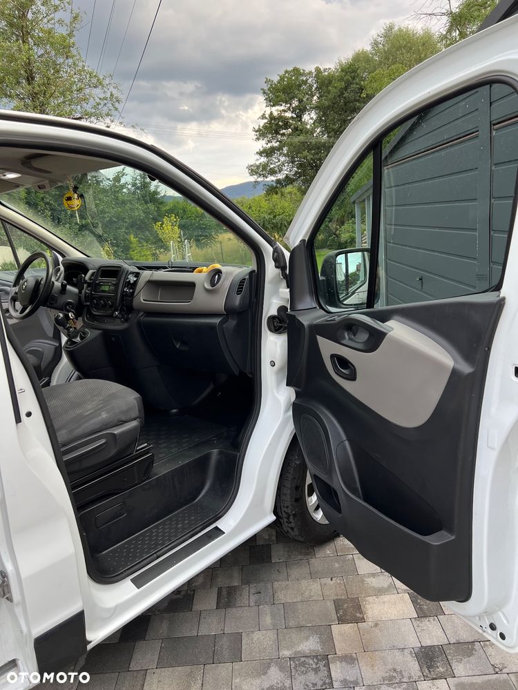 Renault Trafic - 13