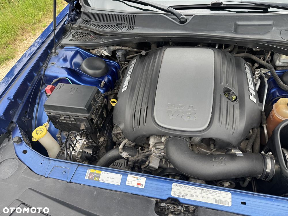 Dodge Challenger - 15