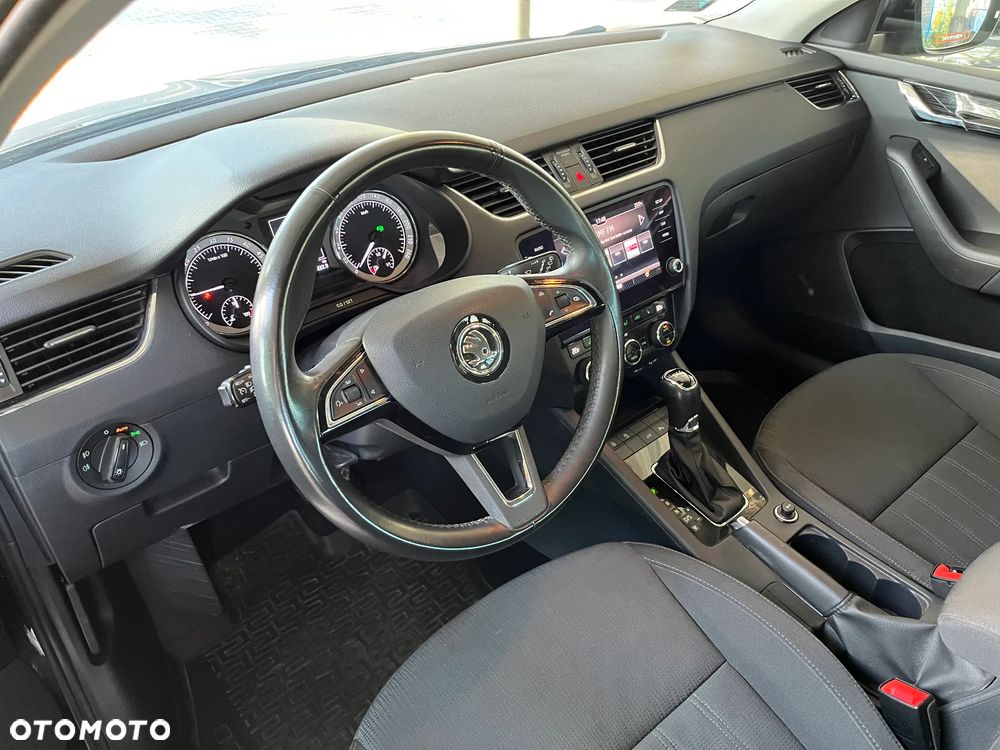 Skoda Octavia 2.0 TDI Style DSG - 14