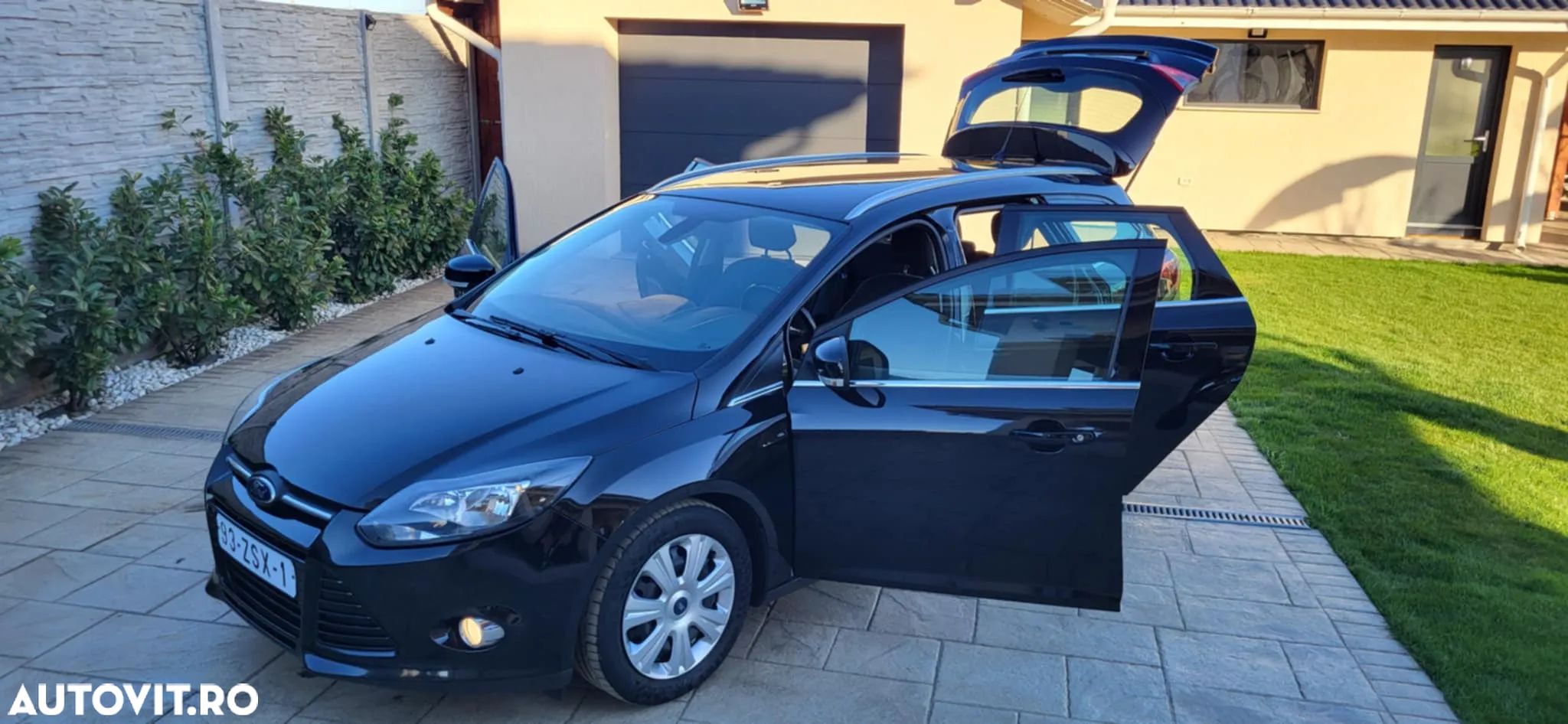 Ford Focus - 1
