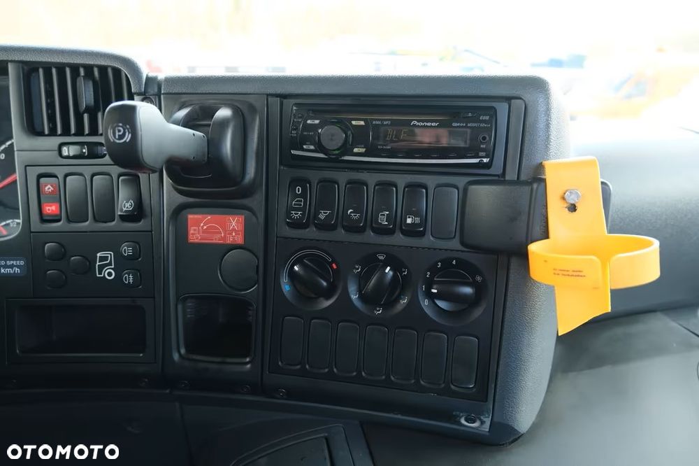 Scania P320 6x2 Hakowiec MEILLER / Retarder / Euro 5 / 241 000 km - 13