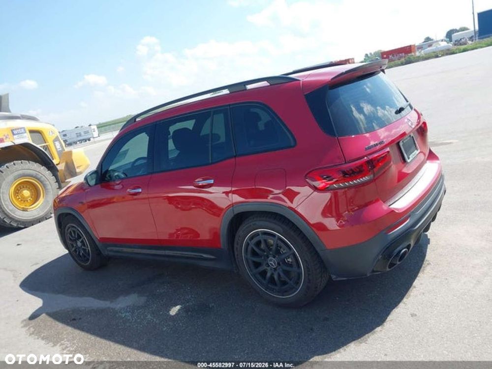 Mercedes-Benz GLB - 2