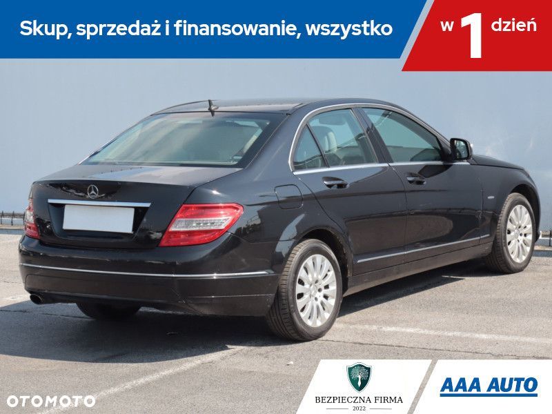 Mercedes-Benz Klasa C - 7