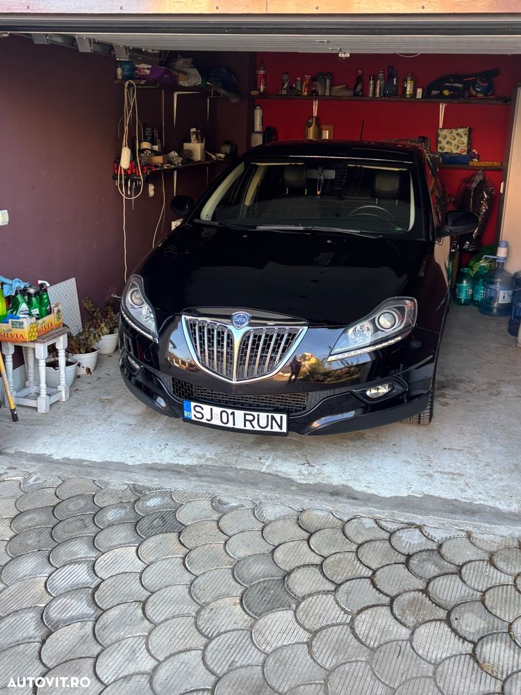 Lancia Delta 1.6 MultiJet Oro - 22