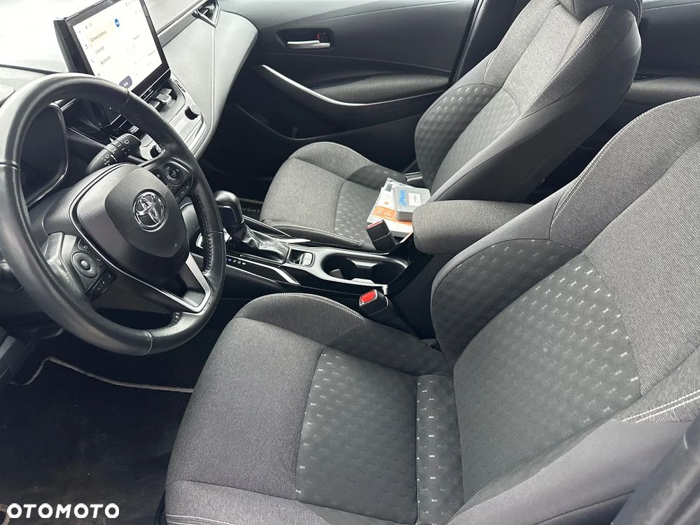 Toyota Corolla 1.8 Hybrid Comfort - 9