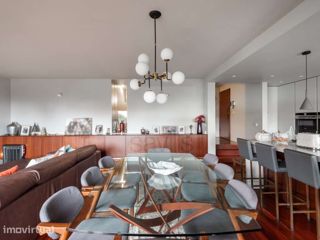 Apartamento T4 mobilado, venda nos Pinhais da Foz - Grande imagem: 4/20