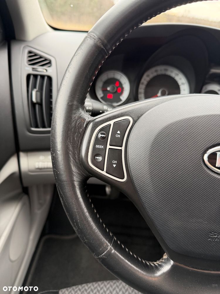 Kia Ceed 2.0 CVVT Spirit - 17