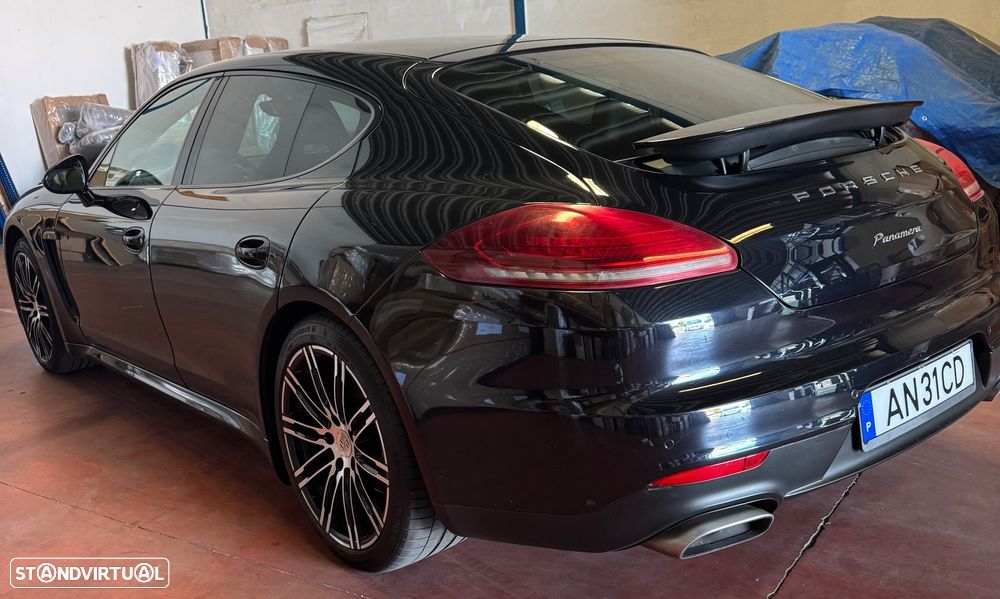 Porsche Panamera 3.0 V6 - 6
