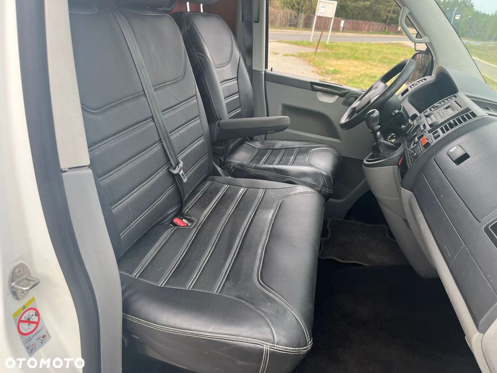 Volkswagen Transporter T5 - 11