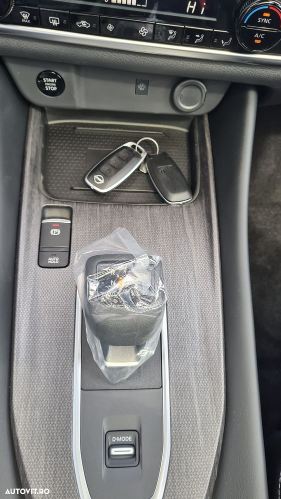 Nissan Qashqai 1.3 l MHEV X-Tronic Tekna - 17