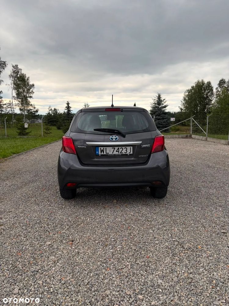 Toyota Yaris - 8