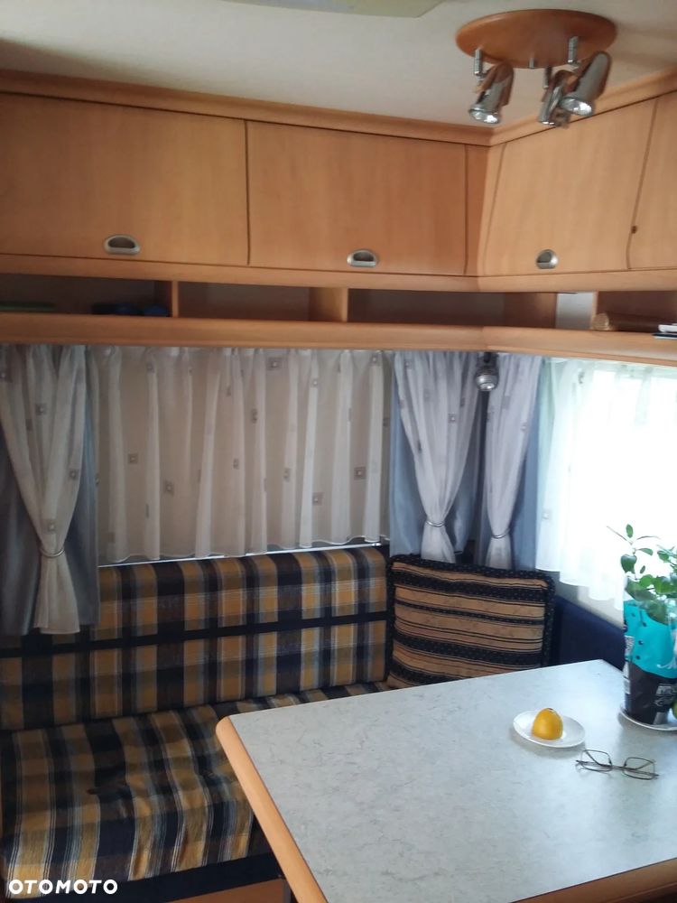 Hobby De Luxe 440 - 27