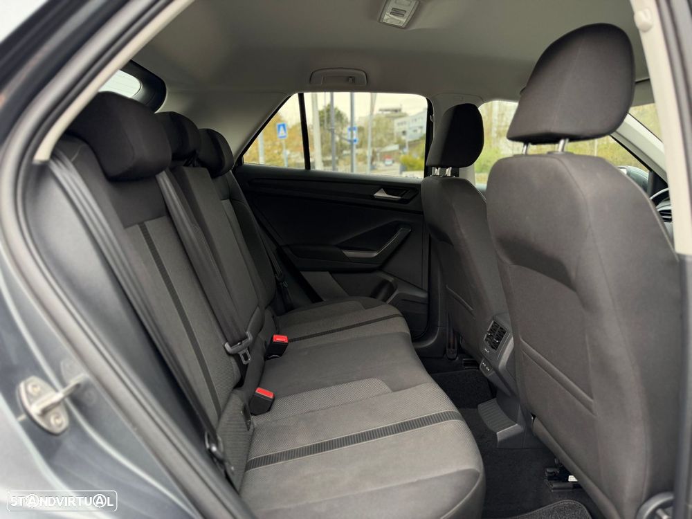 VW T-Roc 1.0 TSI Life - 43