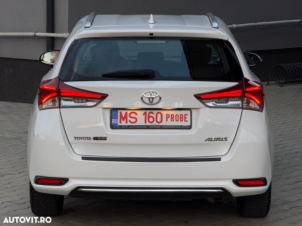 Toyota Auris 1.2 Turbo Design Edition - 4