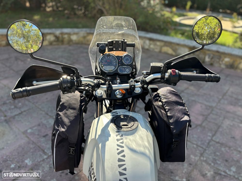 Royal Enfield Himalayan - 10