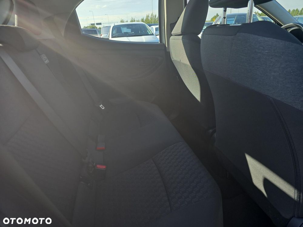 Toyota Yaris 1.0 Comfort - 10