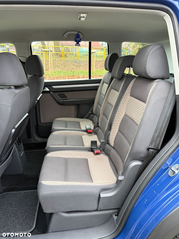 Volkswagen Touran 2.0 TDI DPF DSG Freestyle - 16