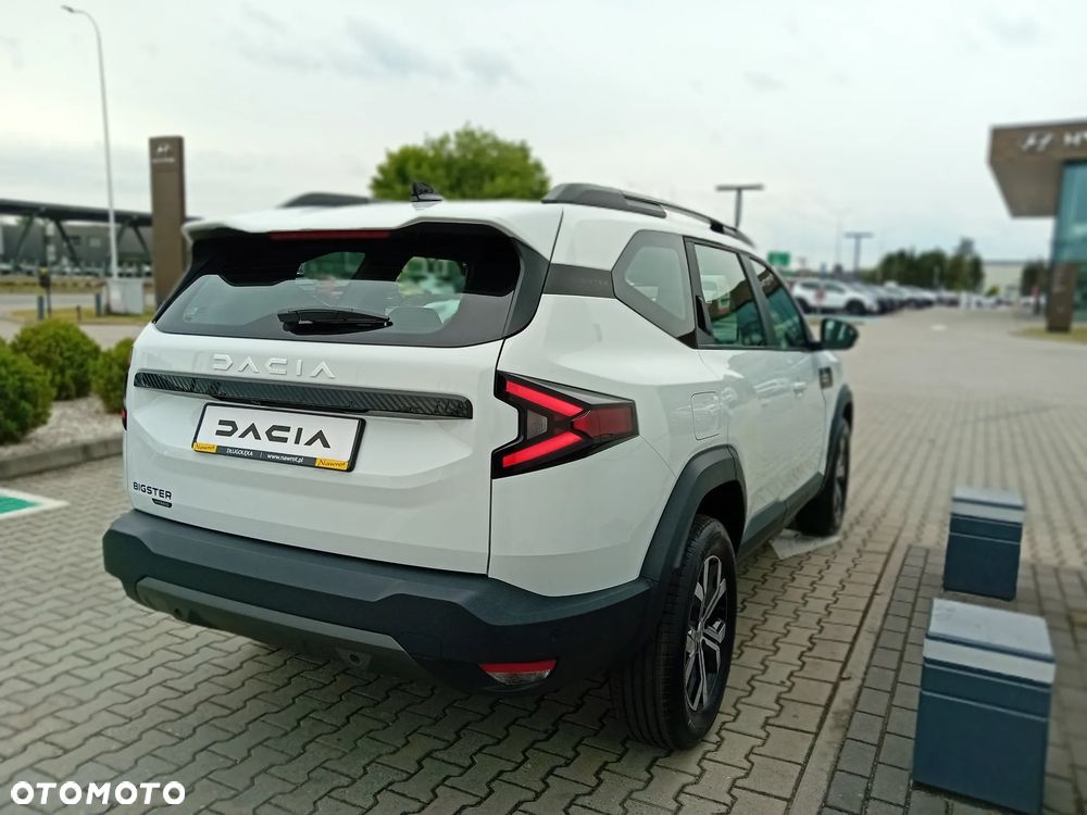 Dacia Bigster 1.8 Full Hybrid 155 Expression MMT - 9