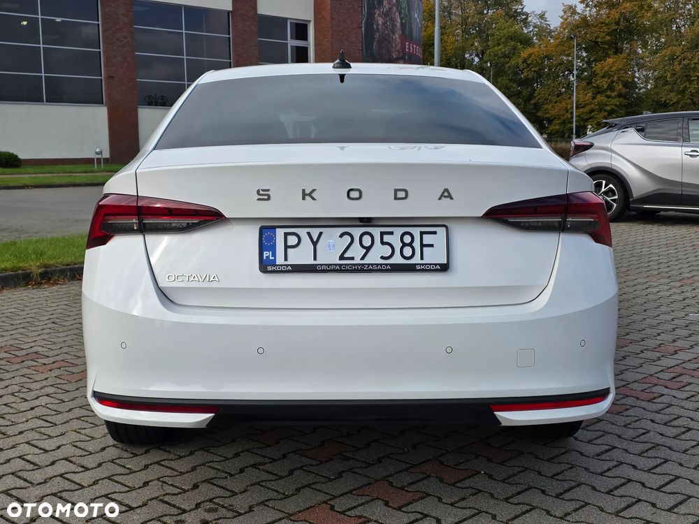 Skoda Octavia - 8